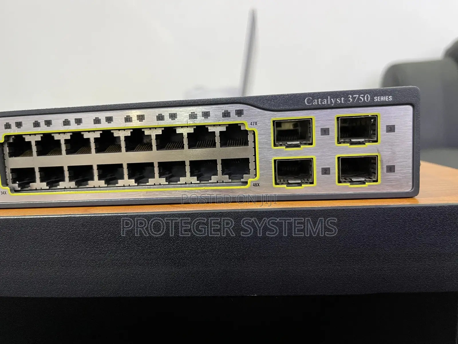 Cisco Catalyst 3750 48 Normal Network Switch