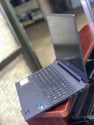 New Laptop HP Victus 16 16GB Intel Core i5 SSD 512GB