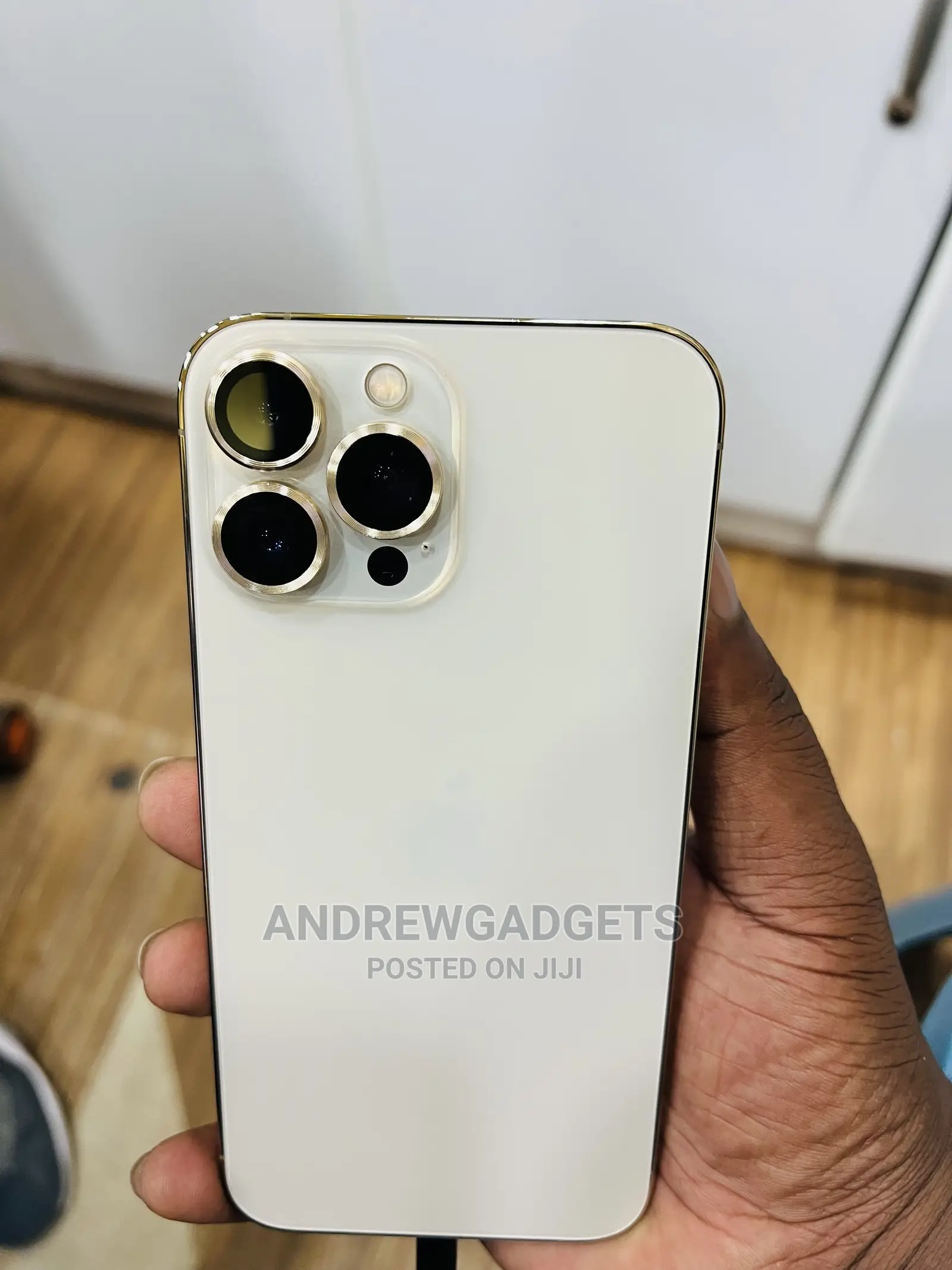 Apple iPhone 13 Pro Max 1 TB Gold