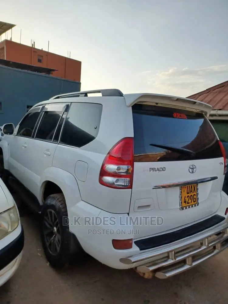 TX Prado (Ronado) for Hire.