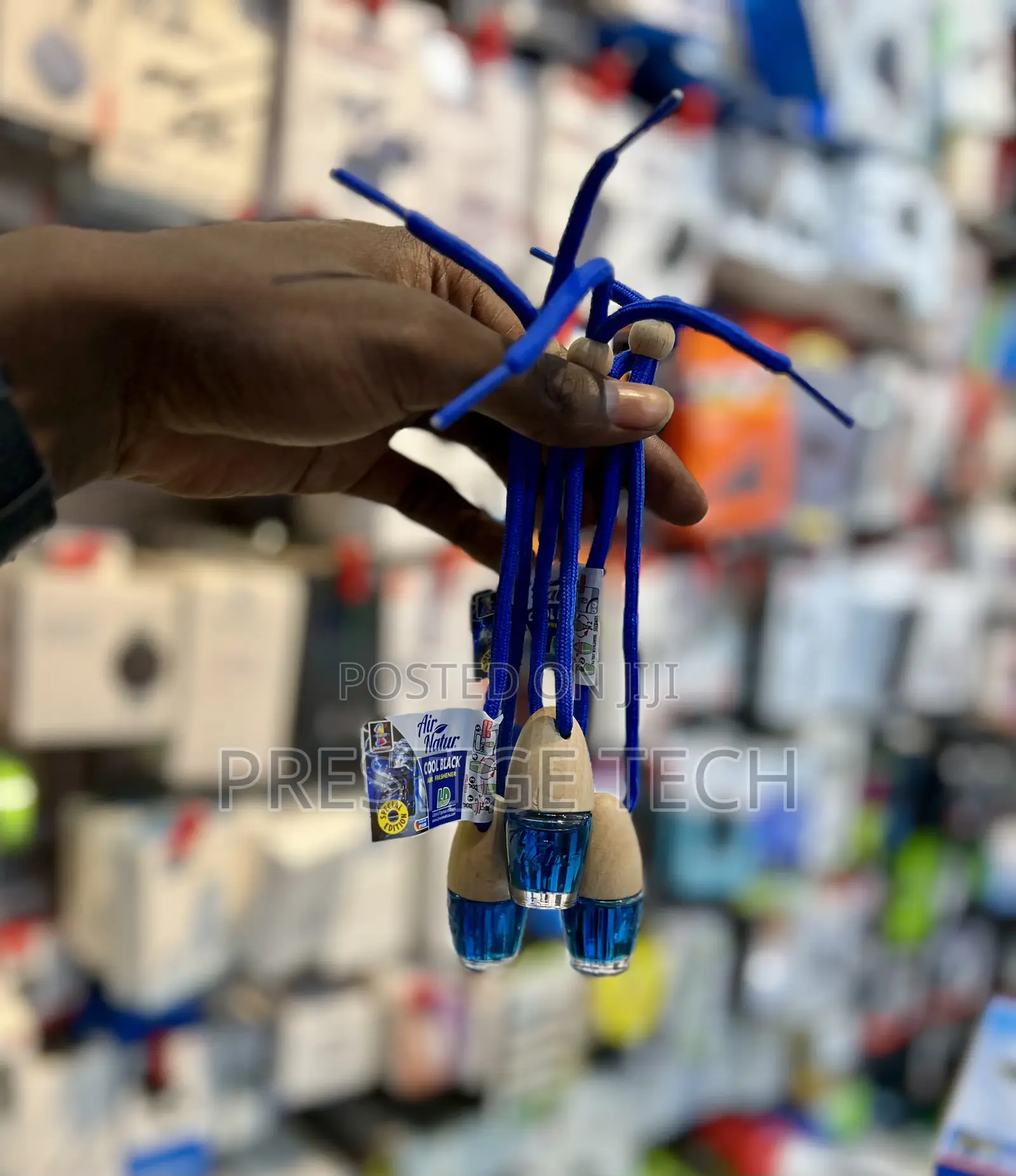 Car Air Fresheners and Difusers