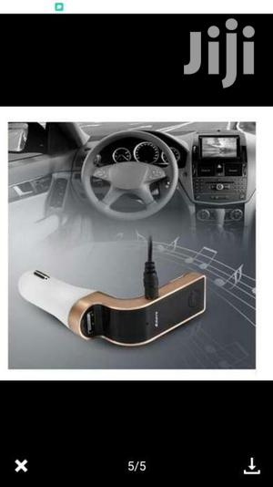 Mp3 SD. Bluetooth Car Modulator
