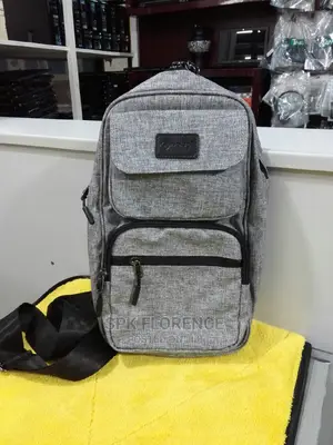 Poso Shoulder Bag