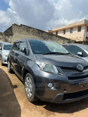 Toyota IST 2008 Gray