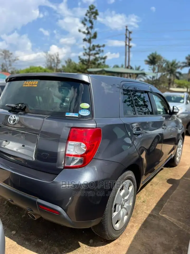 Toyota IST 2008 Gray