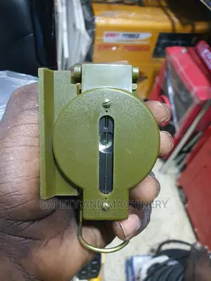 Lensatic Compass Direction