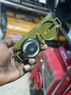 Lensatic Compass Direction
