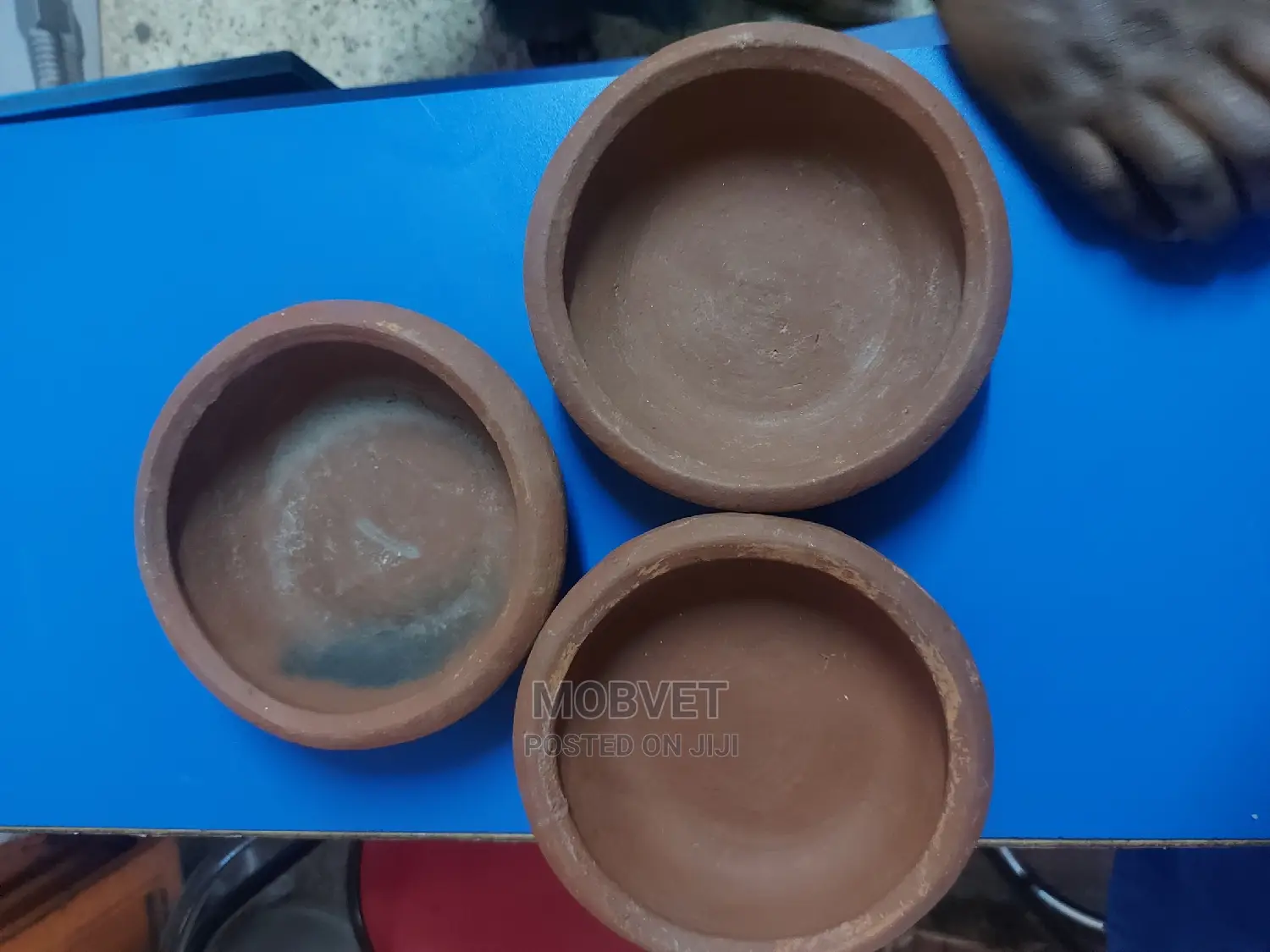 Clay Rabbit Feeders