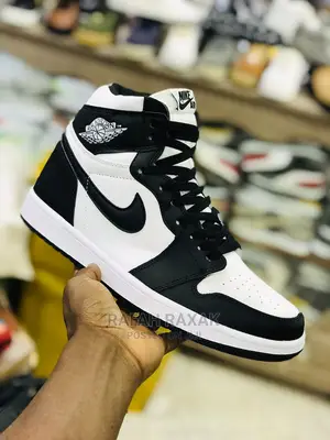 Original Nike Air Jordan 1 High Top Sneakers