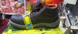 Boots Rock Lander ( Riding Shoes