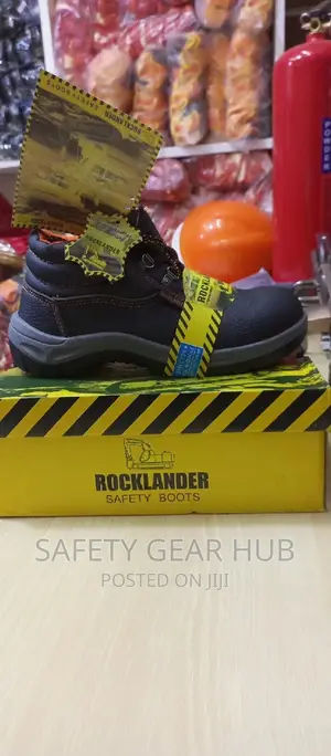 Boots Rock Lander ( Riding Shoes