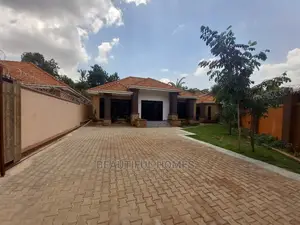 Furnished 4bdrm House in Kisaasi Corporate, Central Division for Sale