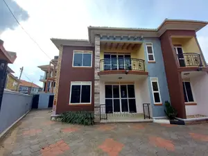 Furnished 5bdrm House in Kira Posh for Sale