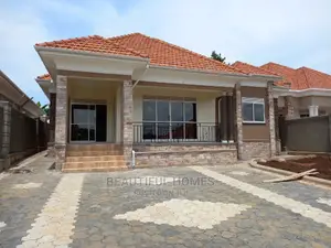 Furnished 4bdrm House in Kira for Sale