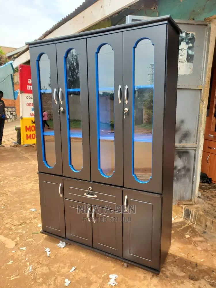 Black and Blue Sideboard 4*6 Feet
