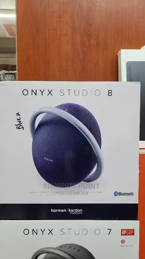 Harman Kardon Onyx Studio 8 Latest