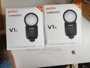 Godox V1 Speedlite