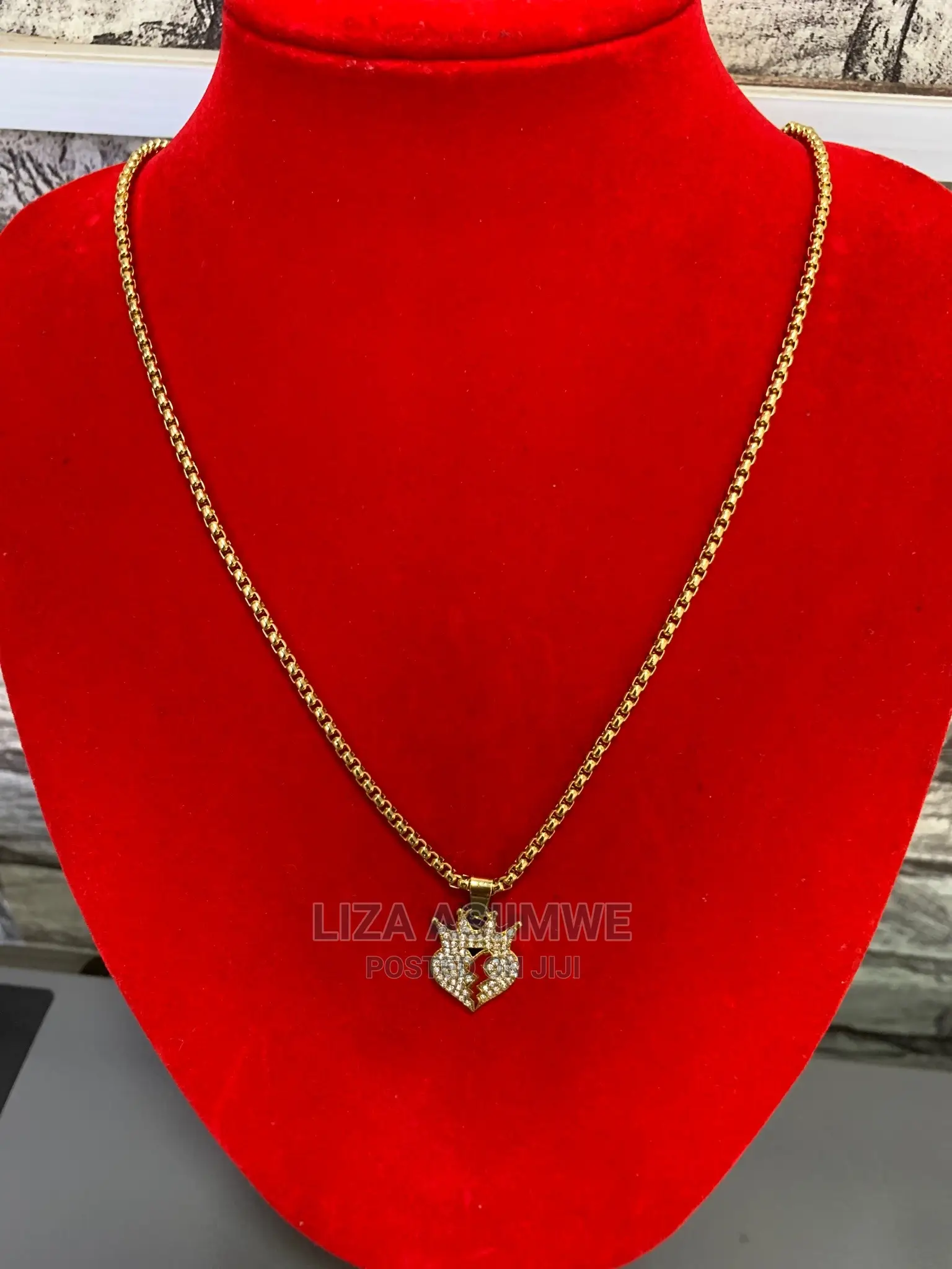 Men’S Necklaces Available