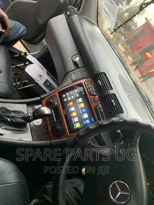 Mercedes Benz C-Class 9inch Custom Fit Android Radio