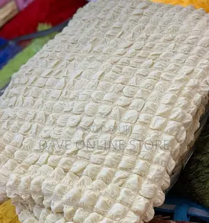 3:2:1 Cream Elastic Sofa Covers.