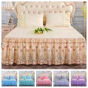 Classy Bed Liners With 2 Pillow Cases