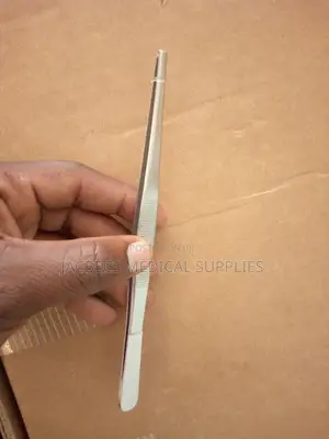 Dissecting Forceps 18cm Tooth