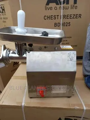 Commercial Electric Meat Mincer/Grinder \\ 1.2kw \\ TK-M22