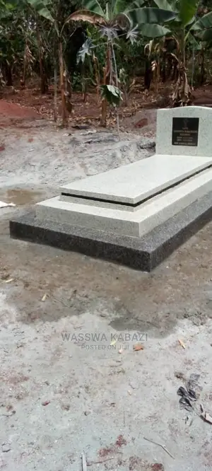 Tombstones Experts