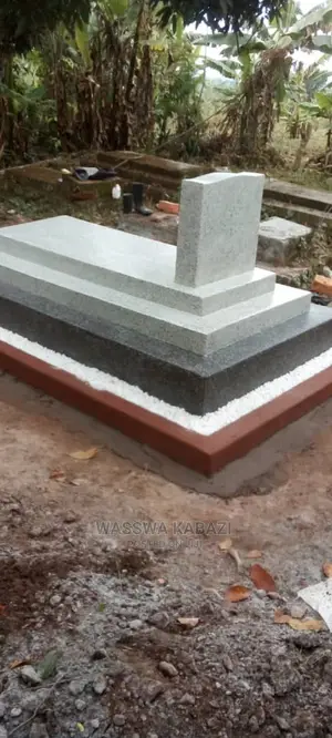 Tombstones Experts