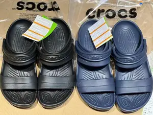 Fashionable Vivid Crocs