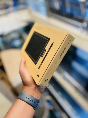 One by Wacom Small CTL472K1A