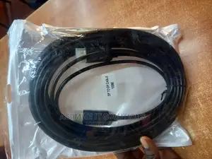 Display to Display Cable 10M