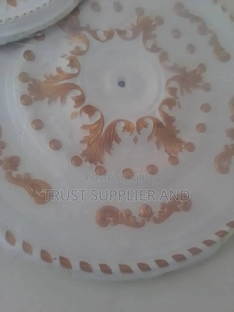 Cornices Center Gold Design