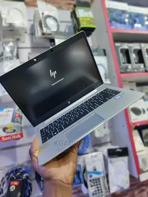Laptop HP EliteBook 830 G5 8GB Intel Core I7 SSD 256GB
