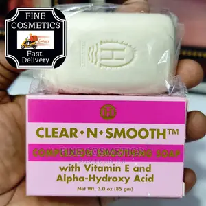 Clear N Smootht Complexion Smoothing Soap With Vitamin E 85G