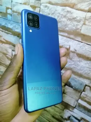 Samsung Galaxy A12 64 GB Blue