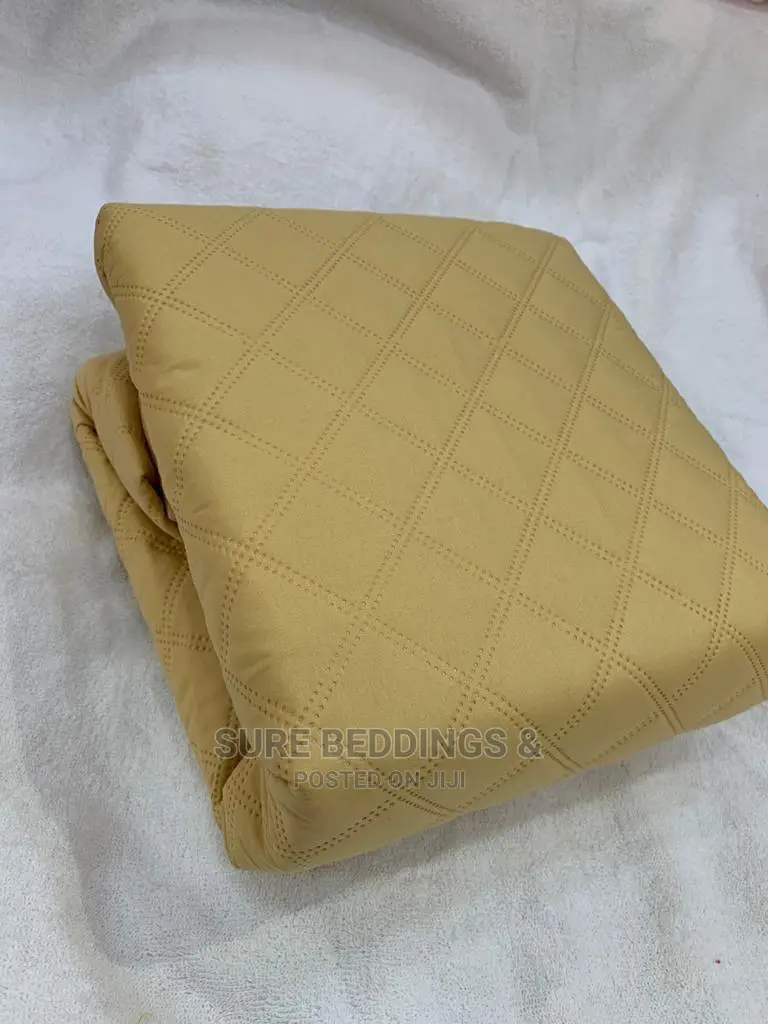 Waterproof Mattress Protector