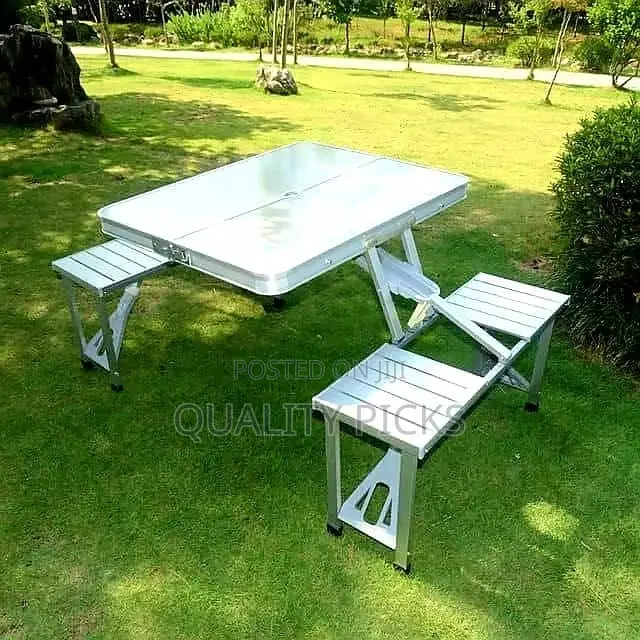 Foldable Camping Chair and Table