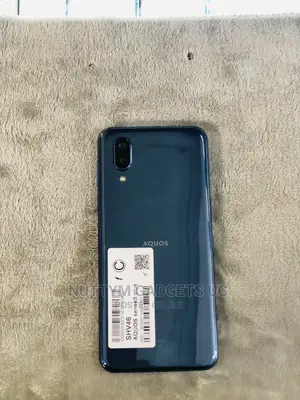 Sharp Aquos Sense 3 Plus SHV46 64 GB Green