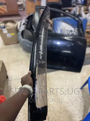 Toyota Ractis Window Visors
