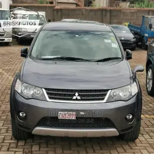 Mitsubishi Outlander 2009 Gray