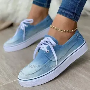 Ladies Lace Up