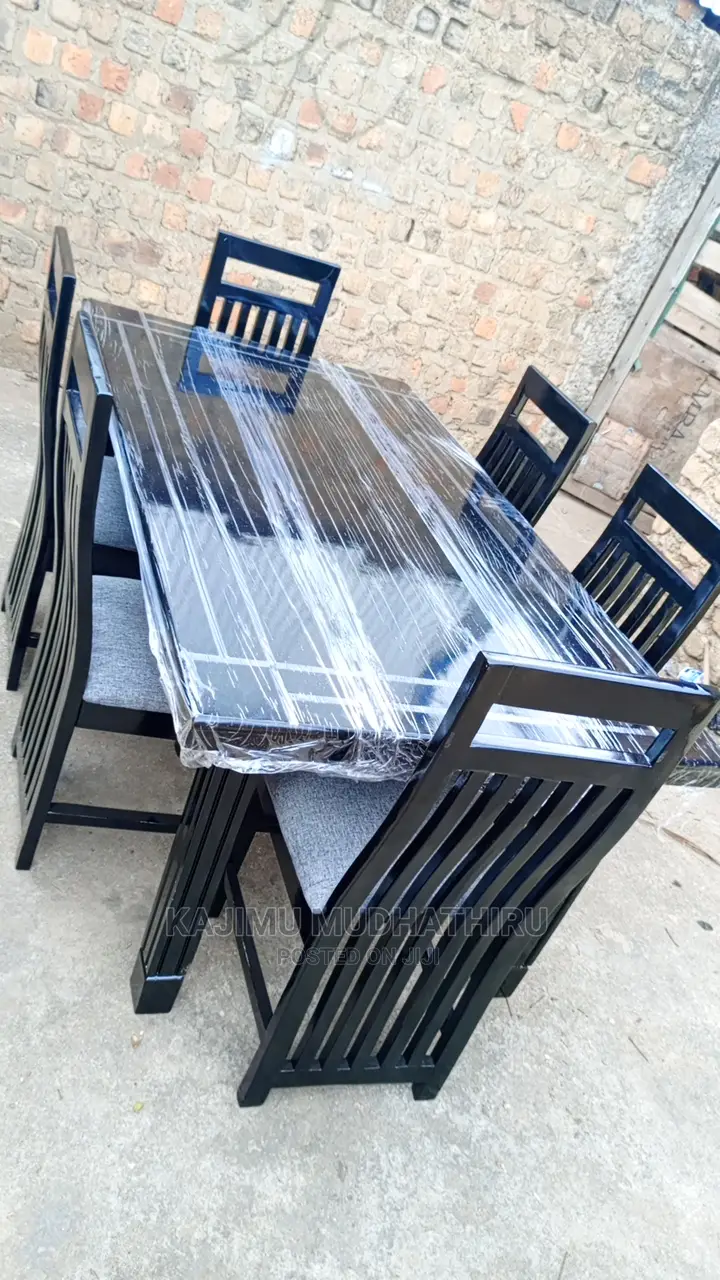 Dinning Table