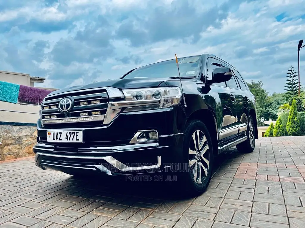 Landcruiser V8 for Hire. Selfdrive
