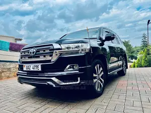 Landcruiser V8 for Hire. Selfdrive