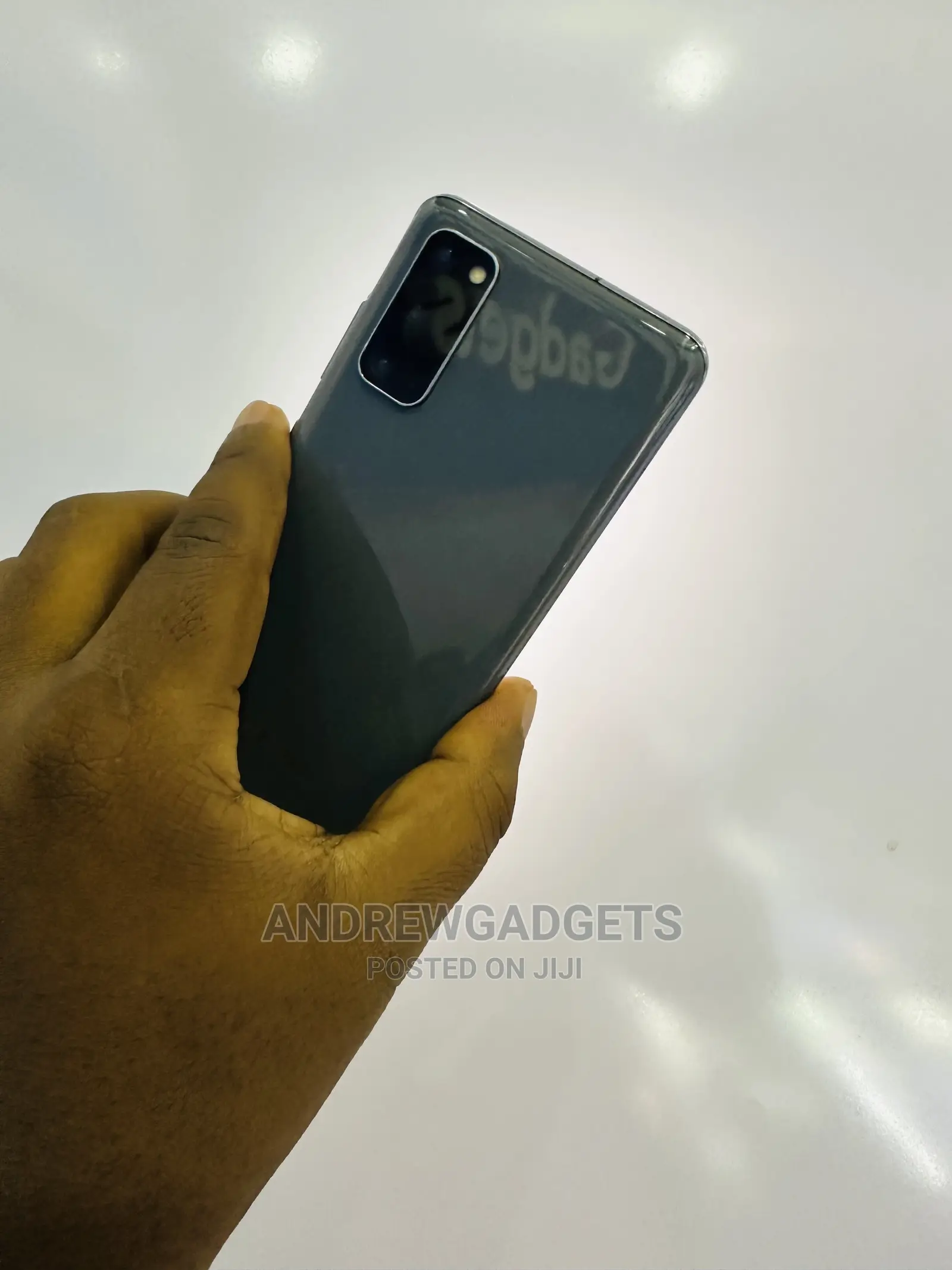 Samsung Galaxy S20 128 GB Gray