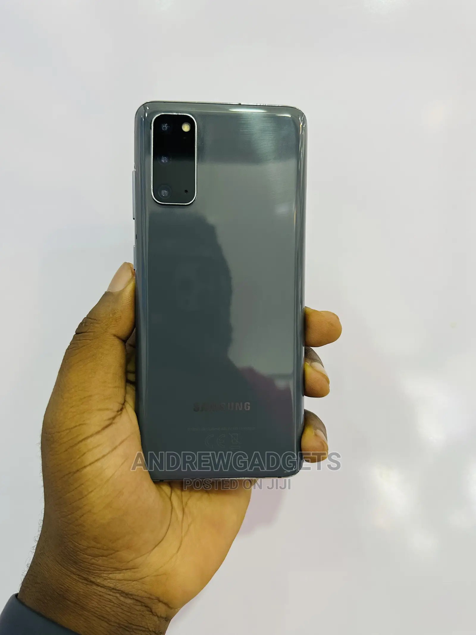 Samsung Galaxy S20 128 GB Gray