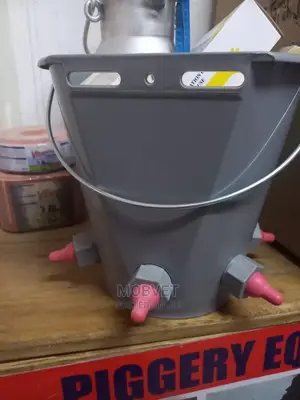 Kids Feeding Bucket 08