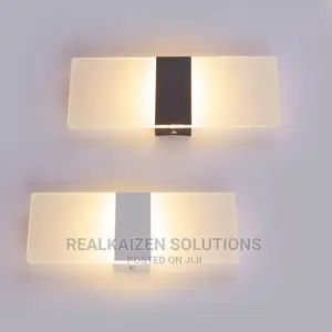 Modern Acrylic Aluminium LED Wall Sconce Spot Light