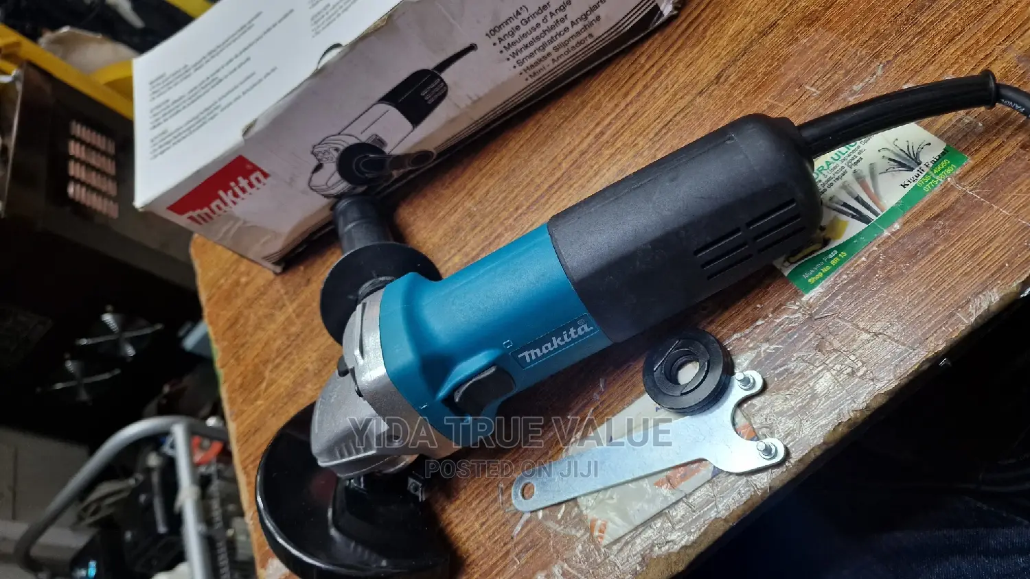 Makita Grinder M10